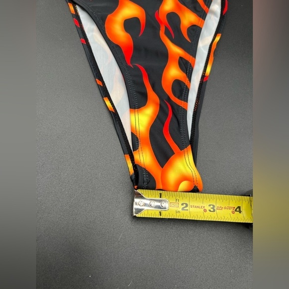 Flame Print One Piece Bodysuit Swimsuit Sleeveless High Cut Bikini Swimwear SM - Picture 6 of 11